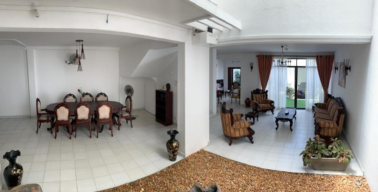 Elegance Oasis, Colombo 3 Hotel Luaran gambar