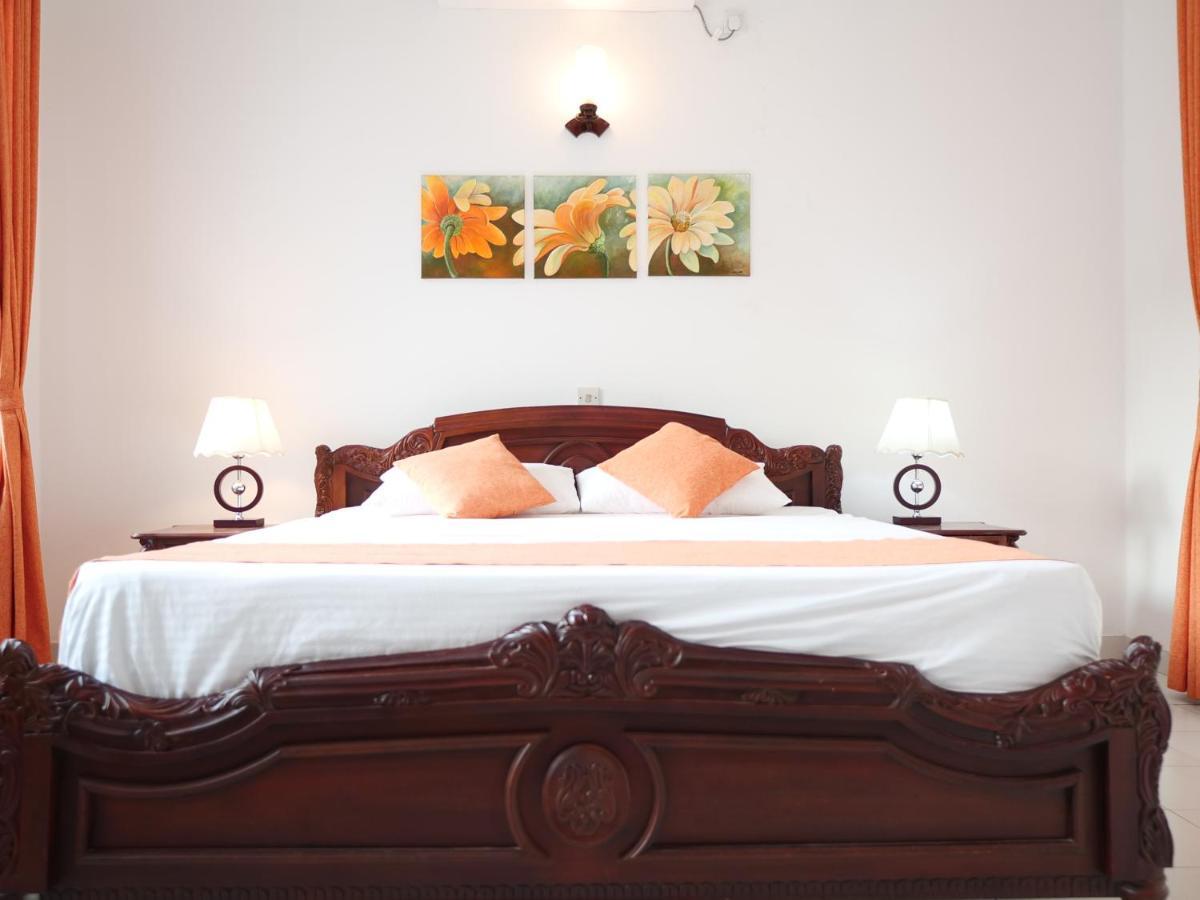 Elegance Oasis, Colombo 3 Hotel Luaran gambar